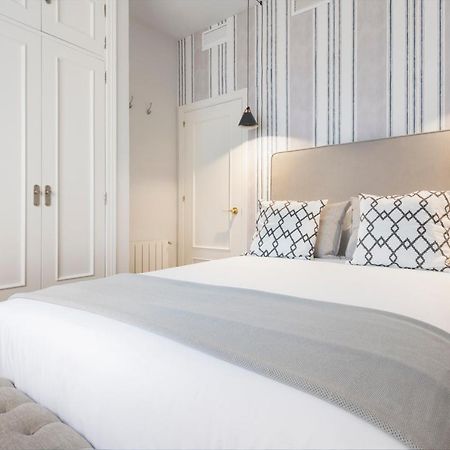 Magno Apartments Santa Ana 26 セビリア エクステリア 写真