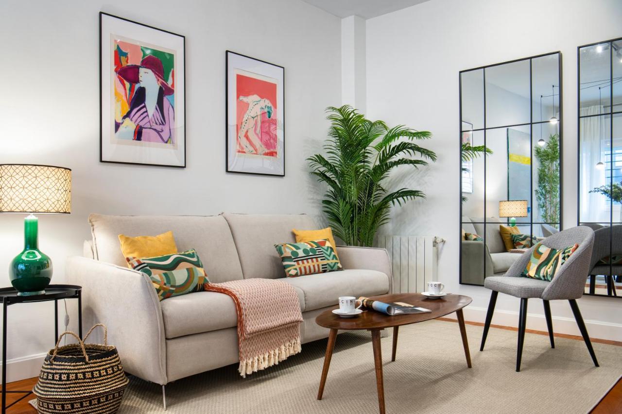 Magno Apartments Santa Ana 26 セビリア エクステリア 写真